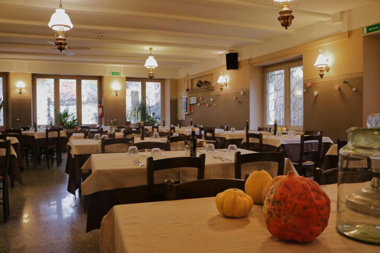 Albergo Ristorante Sole Fanano Eksteriør billede